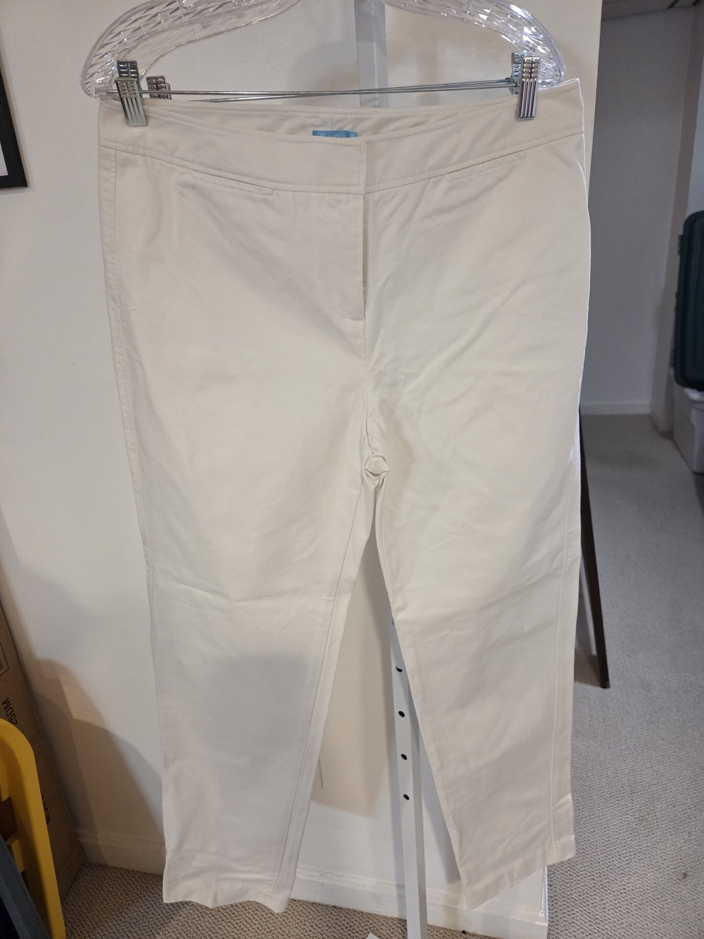 J. McLaughlin White Ankle Pants